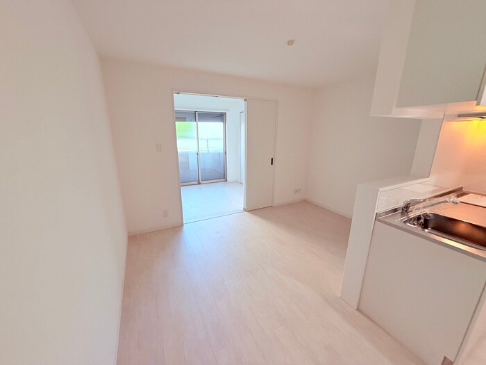 物件内観写真10　(内観写真)