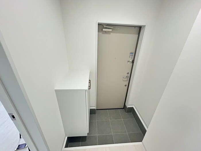 物件内観写真15　(玄関)