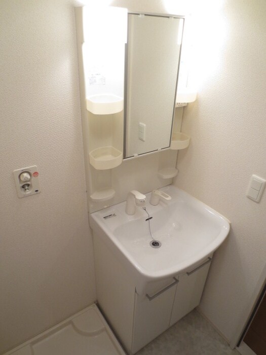 物件内観写真11　(洗面)