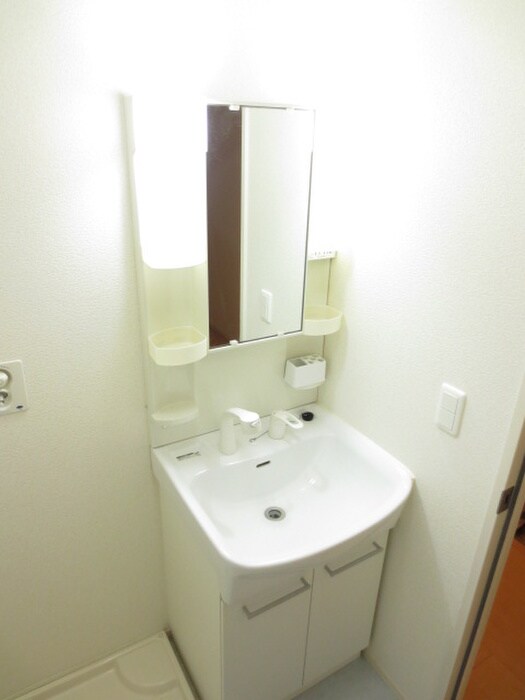 物件内観写真12　(洗面)