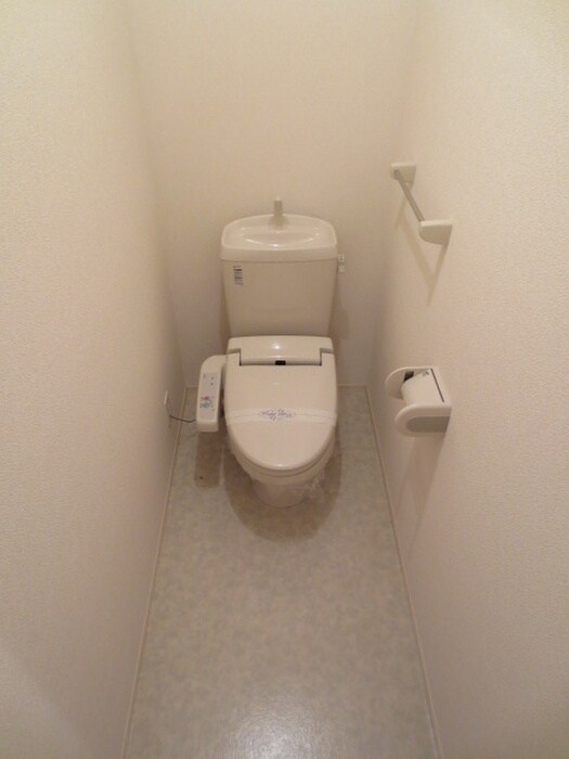 物件内観写真13　(トイレ)