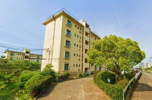 明舞第２団地５号棟(527)外観写真