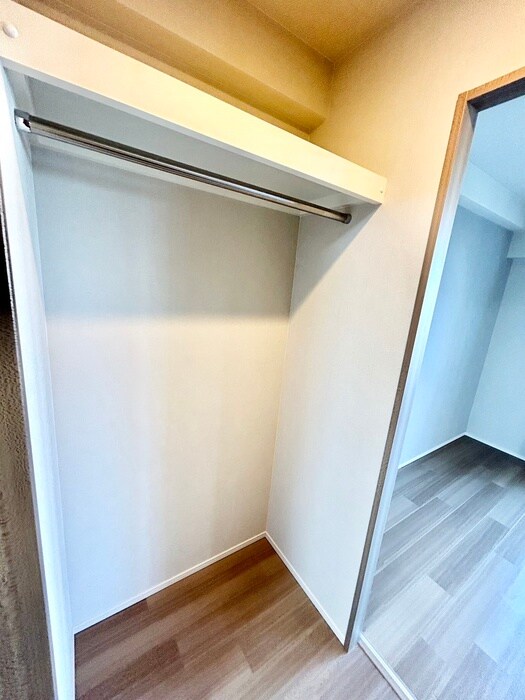 物件内観写真21　(収納)