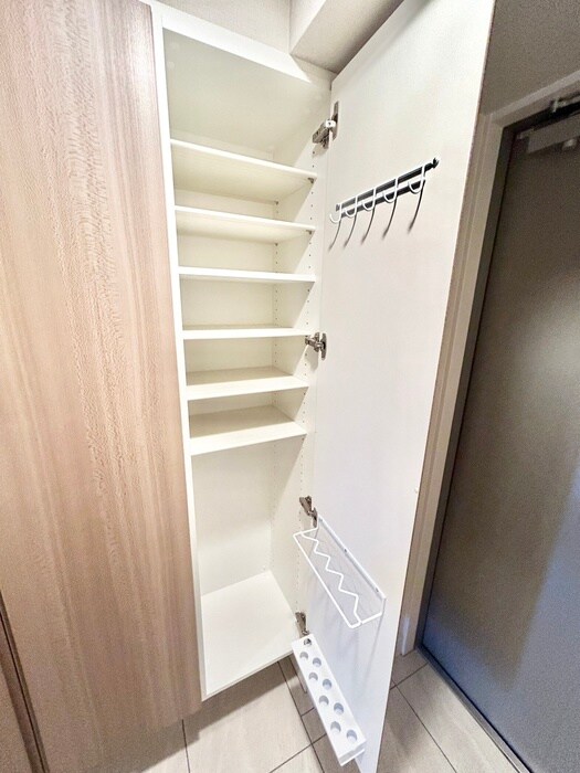 物件内観写真22　(靴箱)