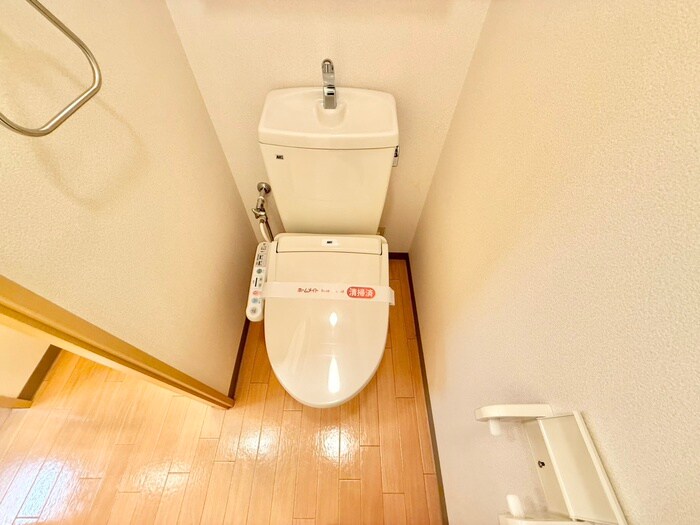 物件内観写真13　(トイレ)