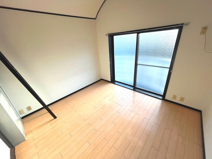 物件内観写真13　(居室)