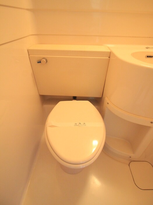 物件内観写真13　(トイレ)