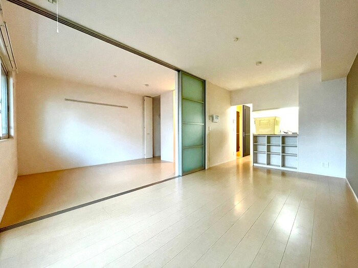 物件内観写真7　(居室)