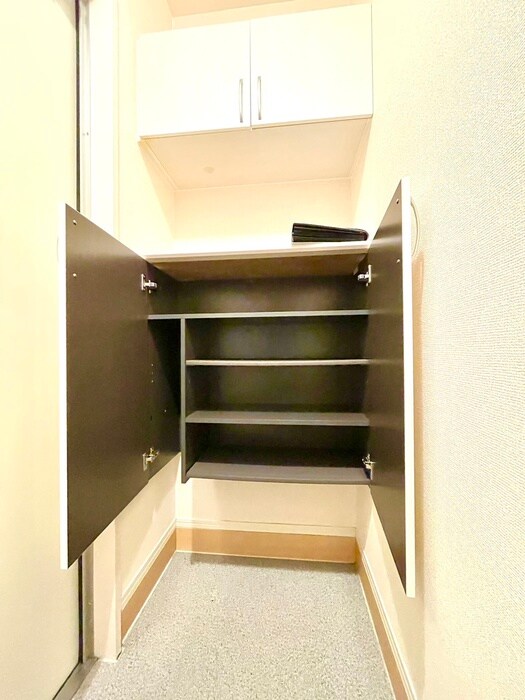 物件内観写真16　(靴箱)