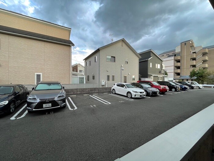 物件内観写真18　(室内からの展望)