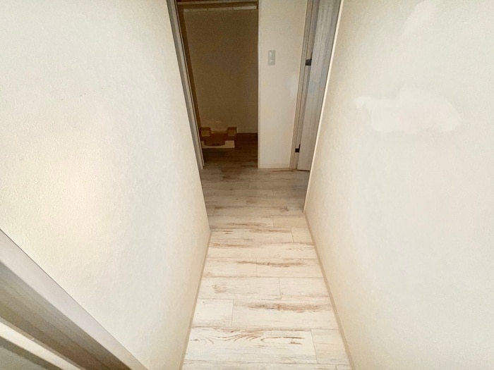 物件内観写真19　(廊下)