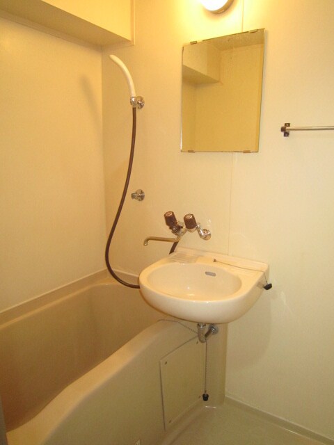 物件内観写真12　(バス／シャワールーム等)