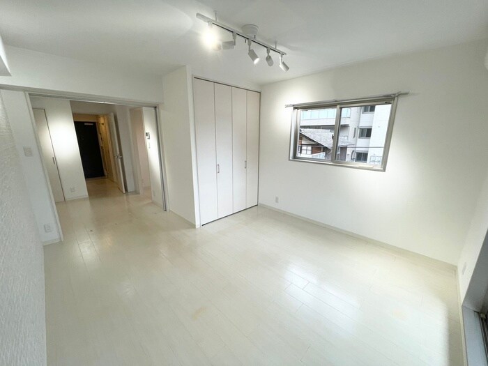 物件内観写真6　(居室)