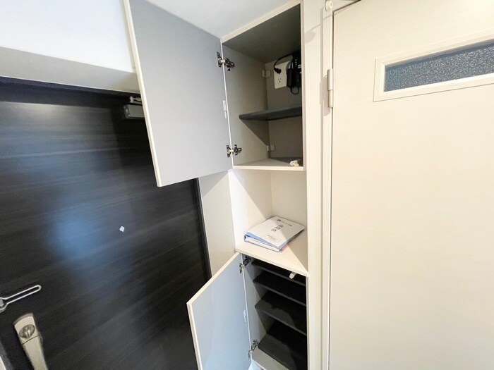 物件内観写真17　(靴箱)