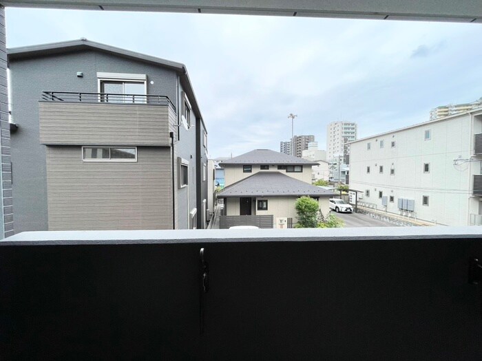 物件内観写真19　(室内からの展望)