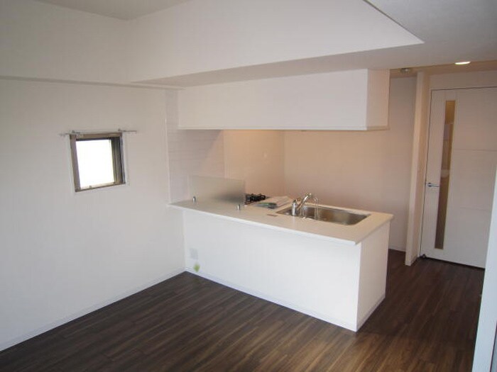 物件内観写真15　(内観写真)