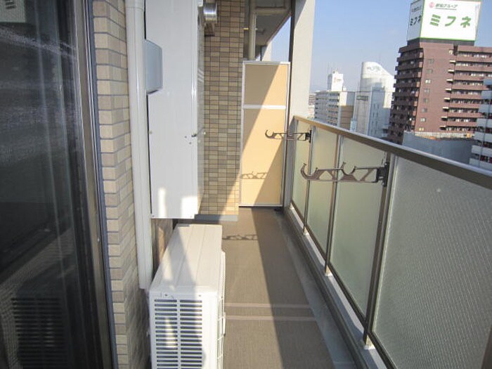 物件内観写真16　(ベランダ・バルコニー)