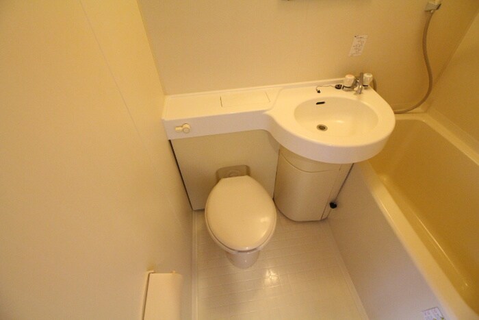 物件内観写真13　(トイレ)