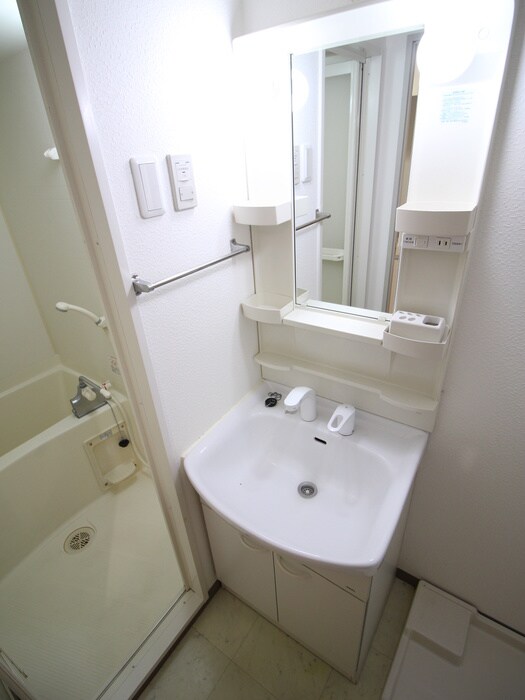 物件内観写真12　(洗面)