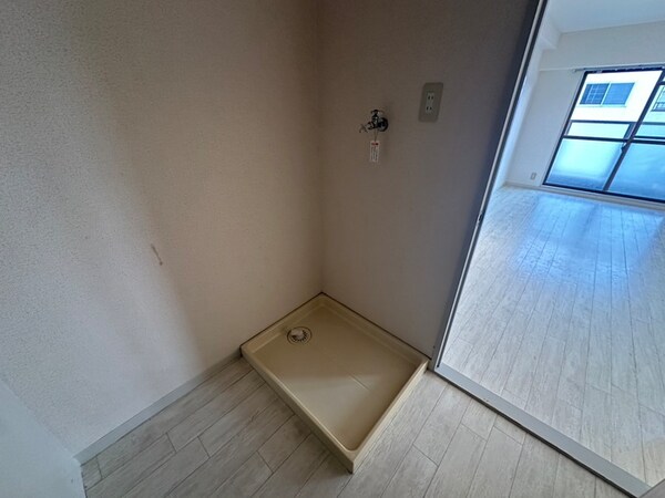洗濯機置場