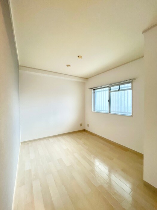 物件内観写真13　(居室)