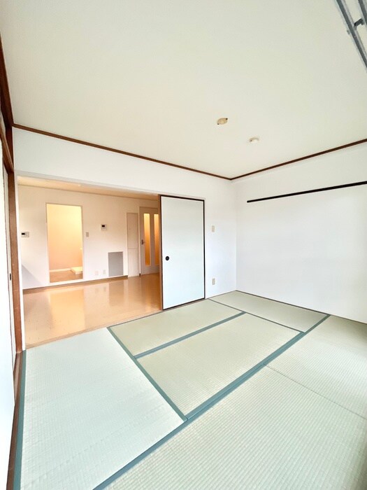 物件内観写真14　(居室)