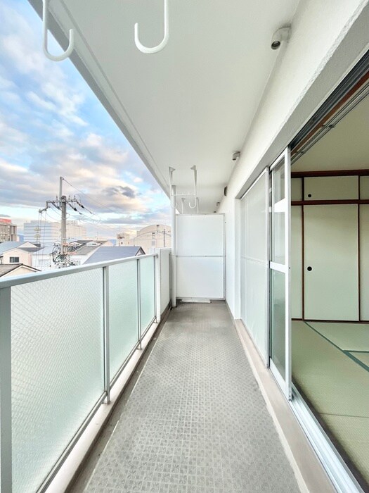 物件内観写真16　(ベランダ・バルコニー)