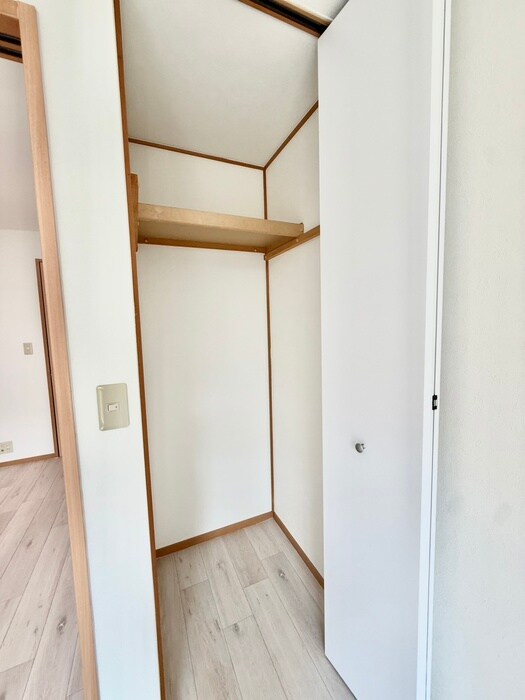 物件内観写真17　(収納)