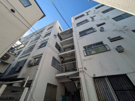 高羽マンション西館（301）外観写真