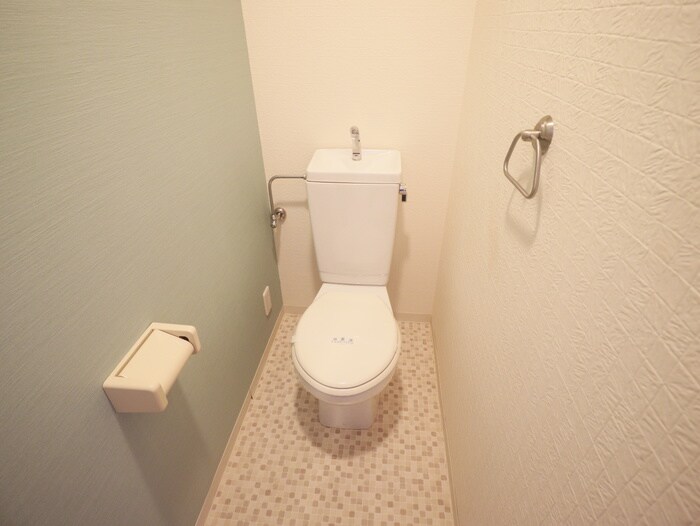 物件内観写真9　(トイレ)