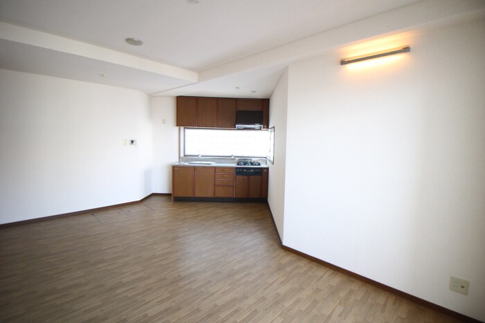 物件内観写真8　(内観写真)