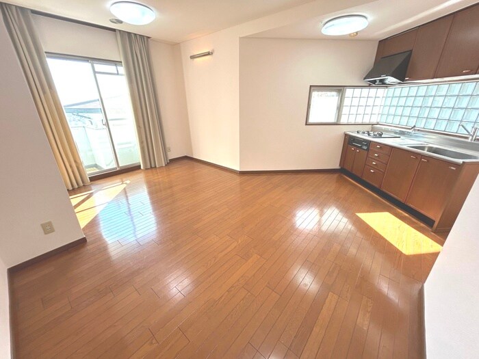 物件内観写真11　(居室)