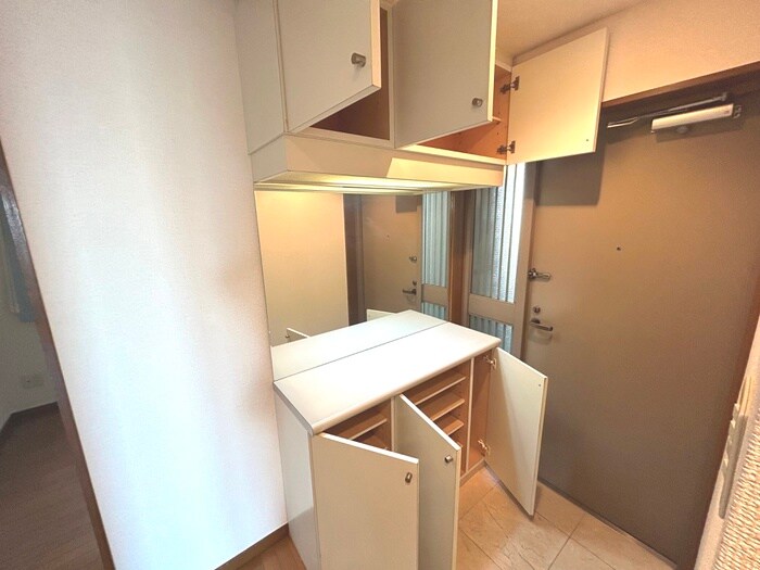 物件内観写真21　(靴箱)