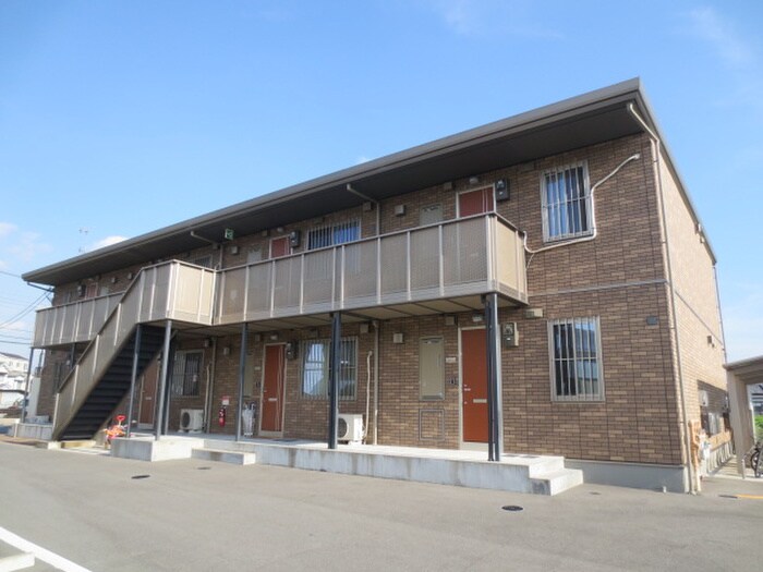 物件外観写真2　(駐車場)