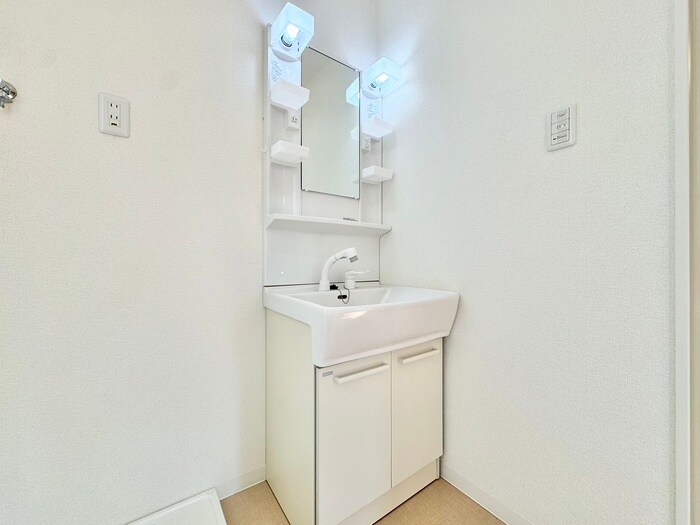 物件内観写真13　(洗面)