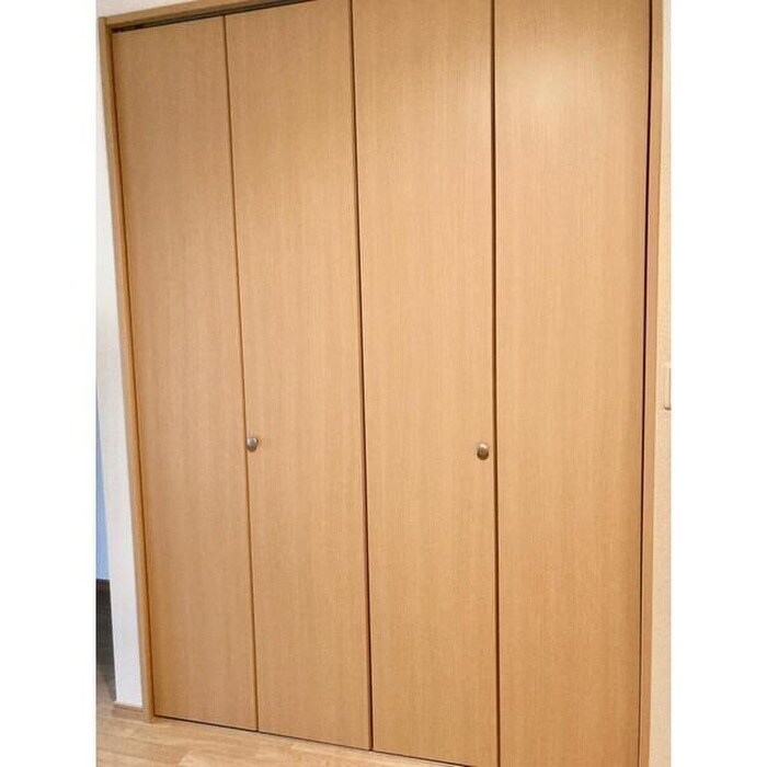 物件内観写真8　(収納)