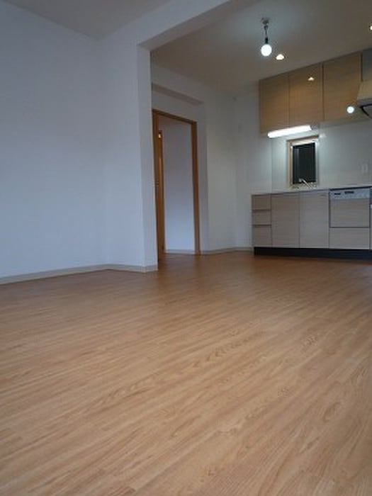 物件内観写真4　(居室)