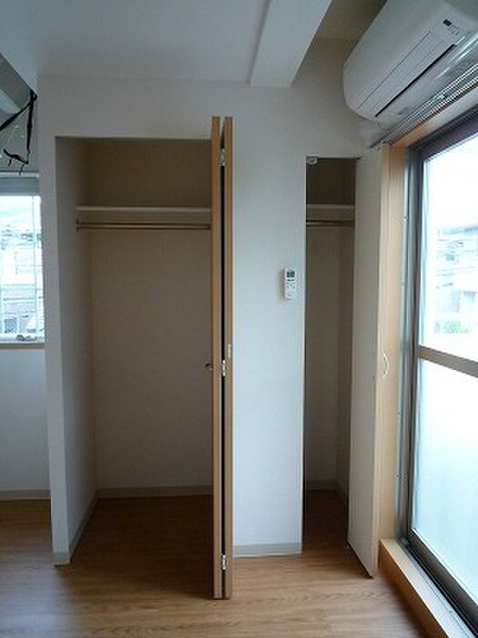 物件内観写真10　(収納)