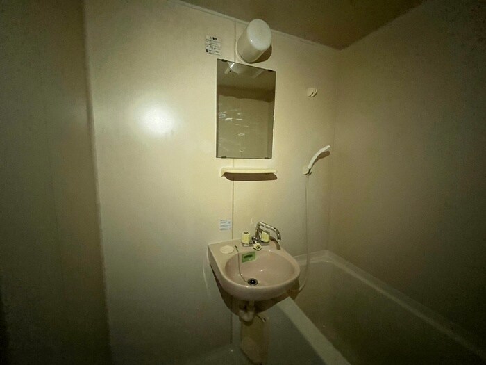 物件内観写真11　(洗面)