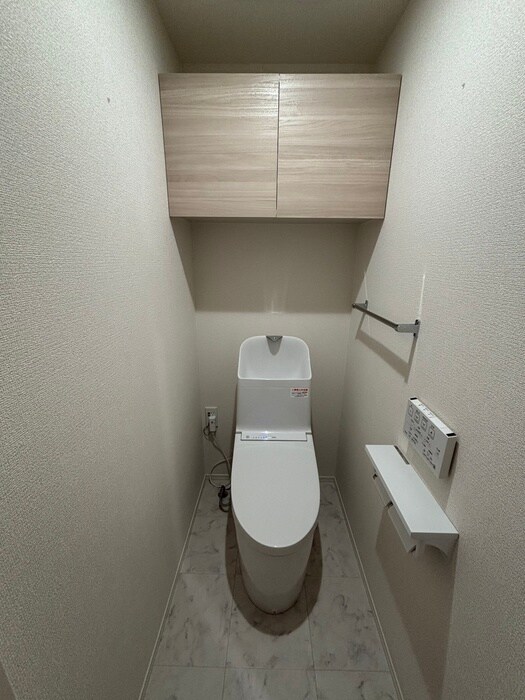 物件内観写真14　(トイレ)