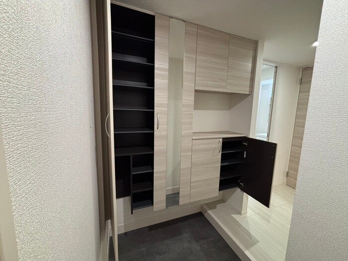 物件内観写真17　(靴箱)