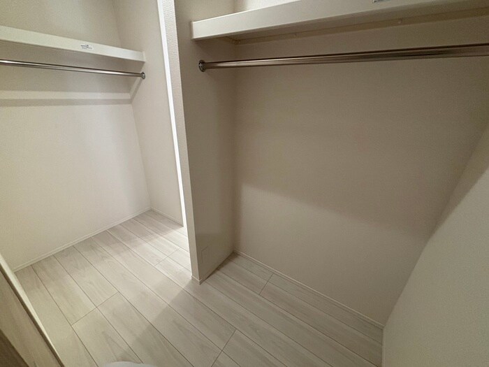 物件内観写真18　(収納)