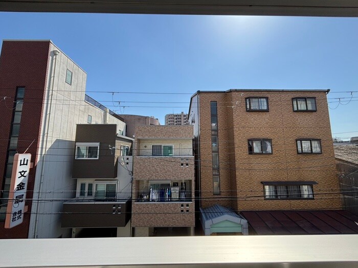 物件内観写真22　(室内からの展望)