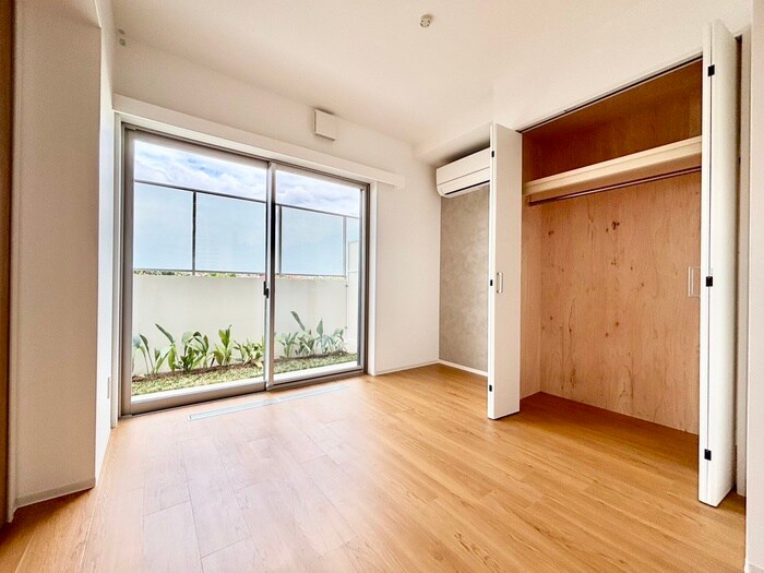 物件内観写真10　(居室)