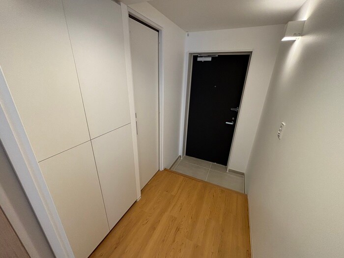 物件内観写真19　(玄関)