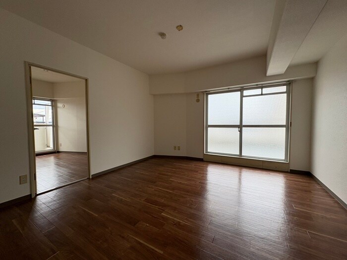 物件内観写真13　(居室)