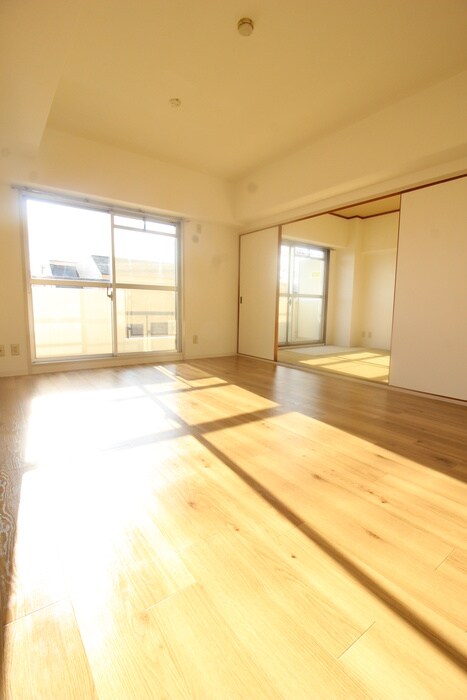 物件内観写真14　(居室)