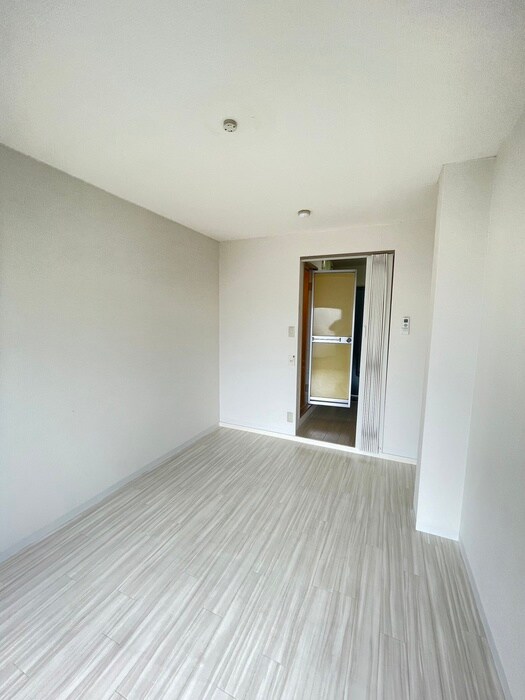 物件内観写真8　(内観写真)