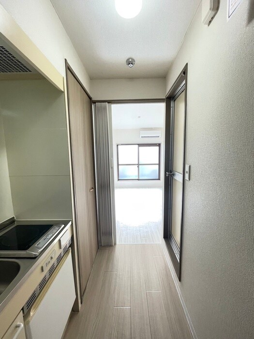 物件内観写真19　(廊下)