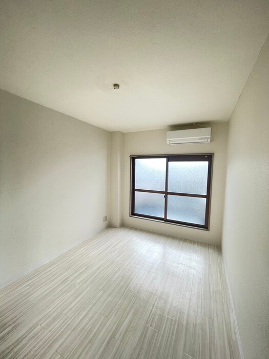 物件内観写真20　(居室)